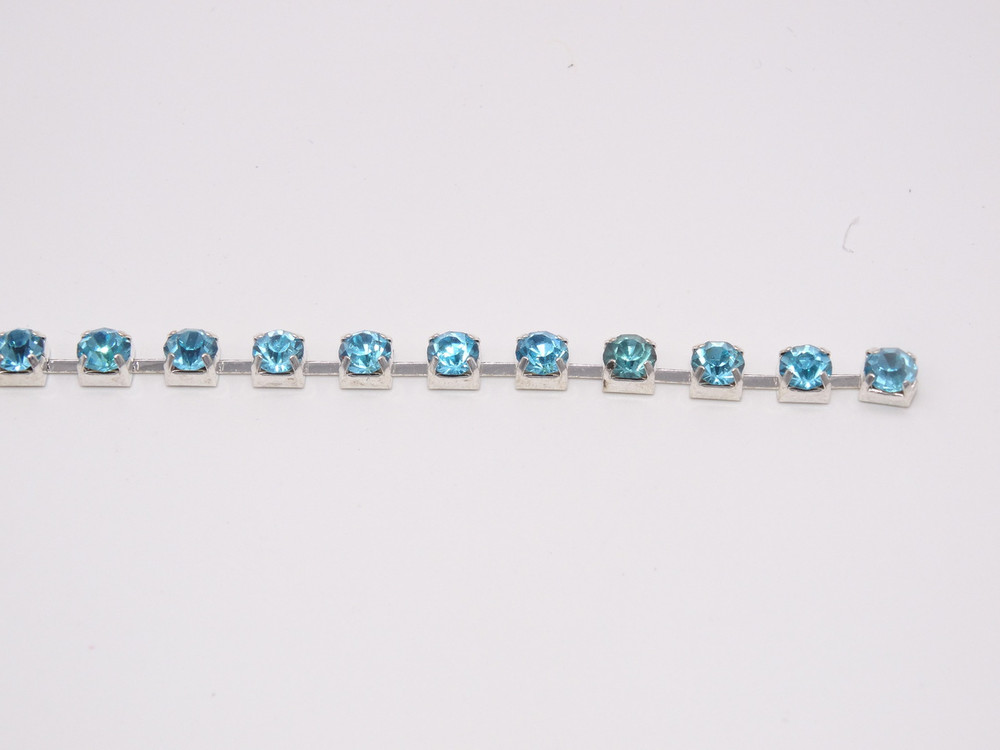 Rhinestone Trim -  Ice Blue/Silver Single 4mm Trim - Per Yard image