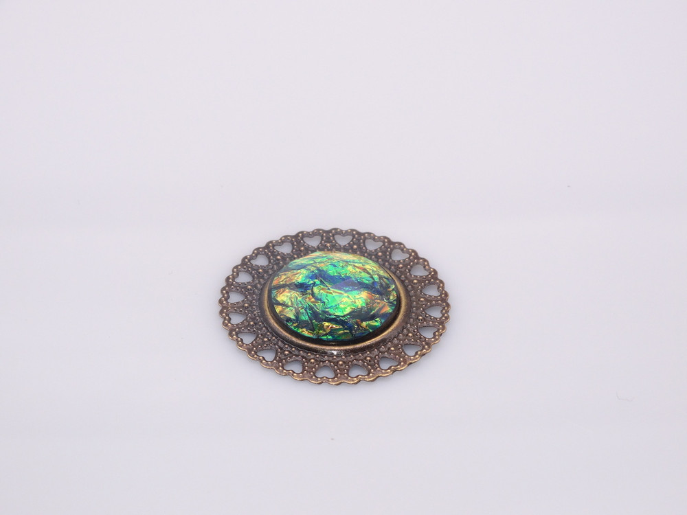 20 Pieces - Emerald Earthstone image