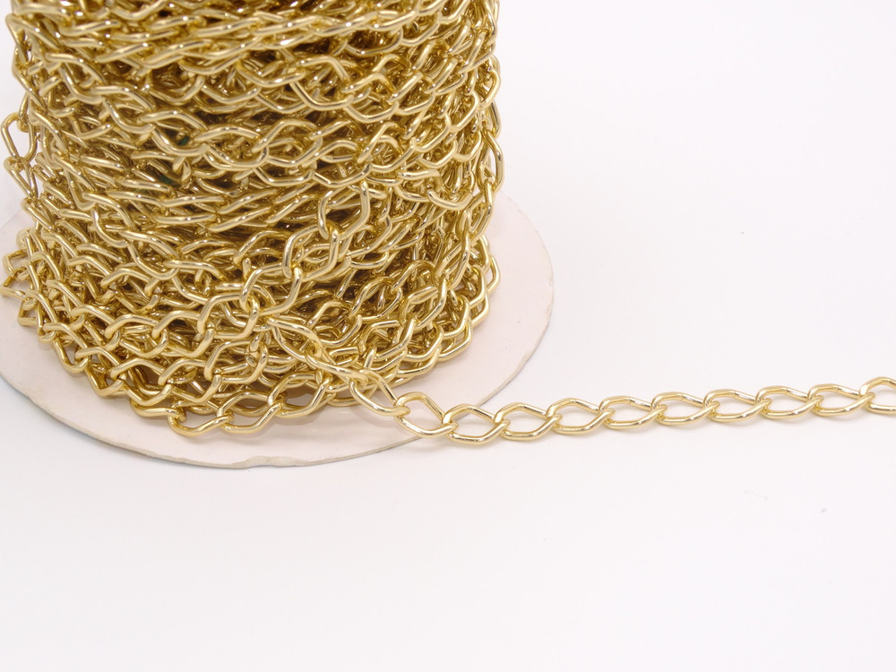 8x11mm Aluminum Chain Gold - Per Yard
