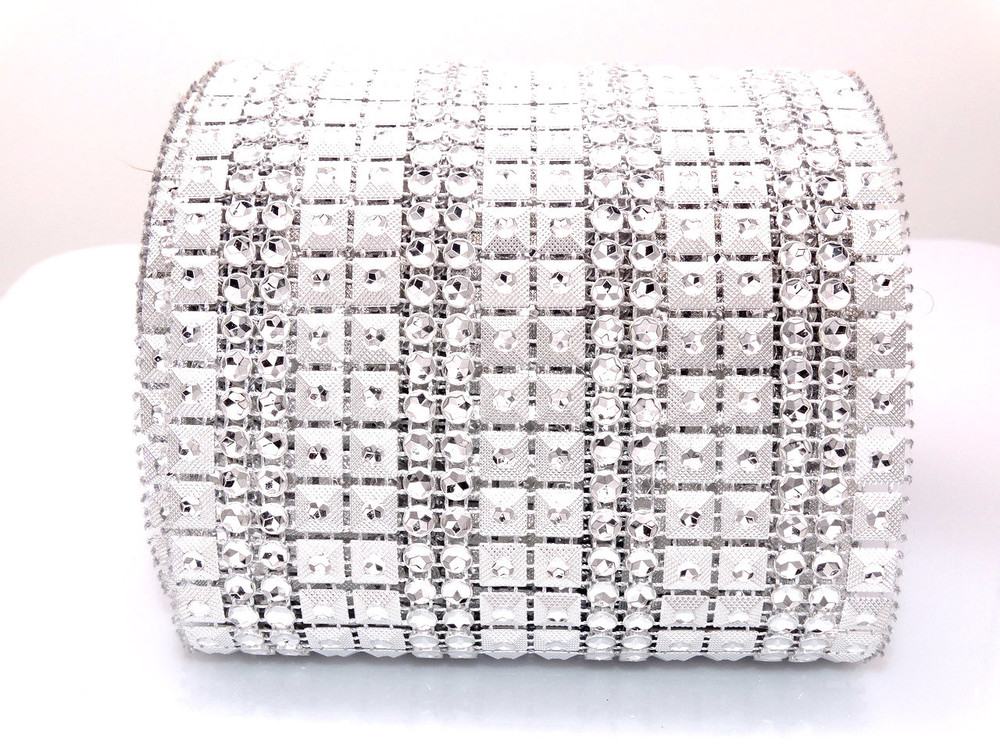 Per Yard Netted Hex Plastic Trim -  Silver image